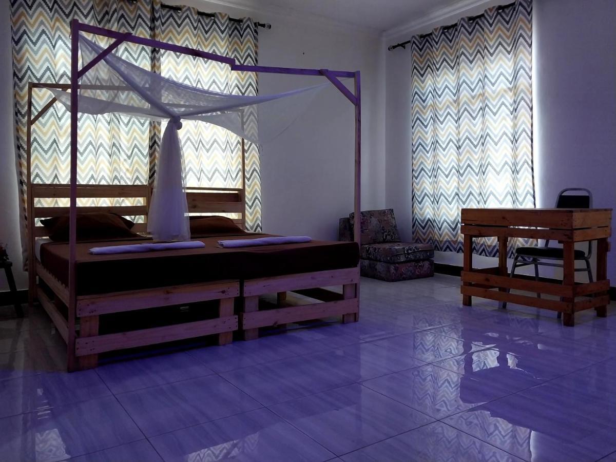 Bed and Breakfast L&J Modern Backpackers Kigamboni Beach House Dar es Salaam Zewnętrze zdjęcie