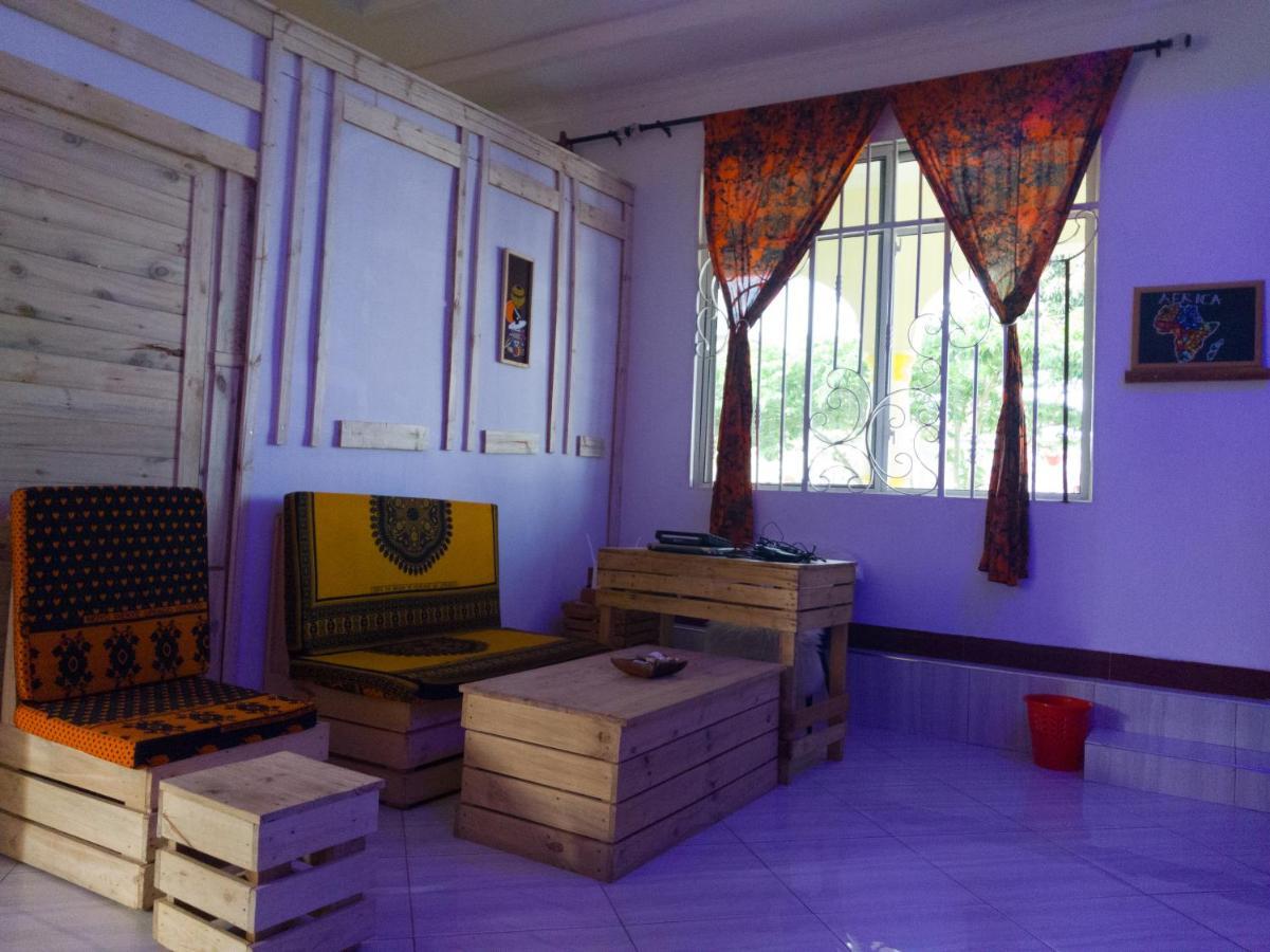 Bed and Breakfast L&J Modern Backpackers Kigamboni Beach House Dar es Salaam Zewnętrze zdjęcie