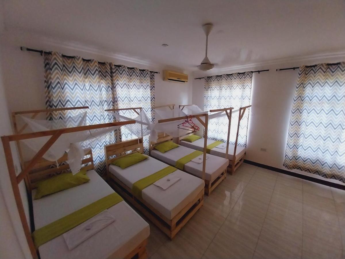 Bed and Breakfast L&J Modern Backpackers Kigamboni Beach House Dar es Salaam Zewnętrze zdjęcie